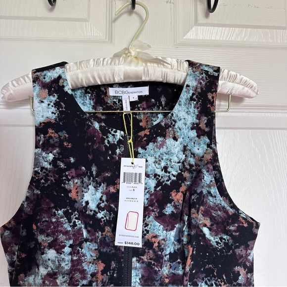 NWT BCBGENERATION TIE DYE MINI DRESS - Picture 2 of 5